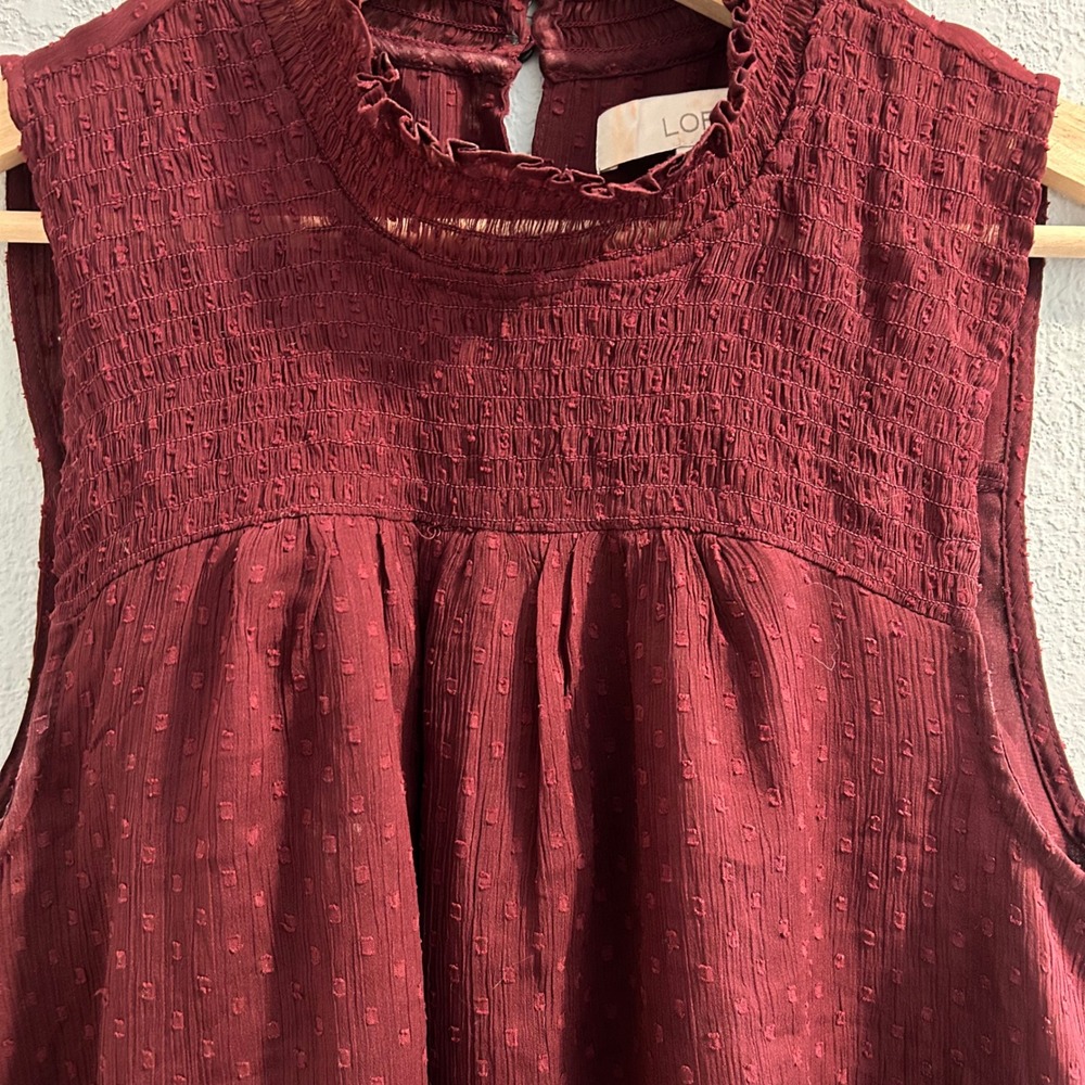 LOFT Womens Burgundy Clip Dot Smocked High Neck Sleeveless Blouse Medium Keyhole - Picture 3 of 6